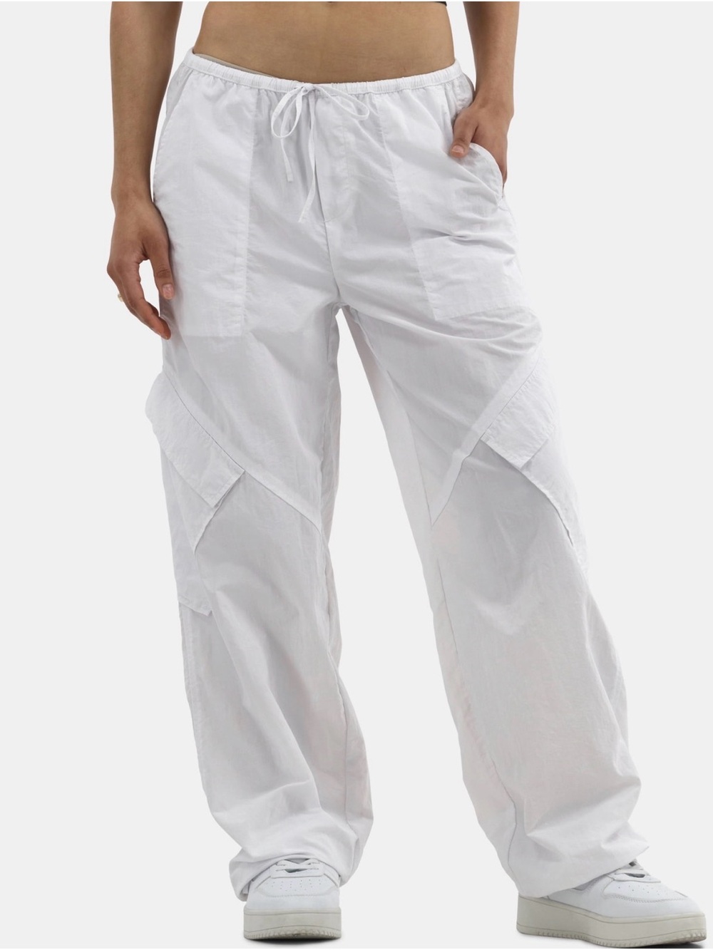 New NO BOundaries White Parachute  Wide-Leg Drawstring Cargo Pants Size 4-6